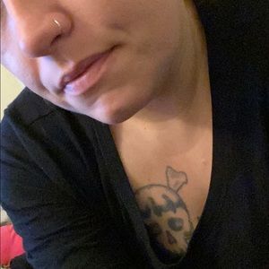 Meet your Posher, Cassandra